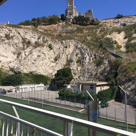 Superbe T3 Au Pieds De Notre Dame De La Garde Apartment Marseille Exterior photo